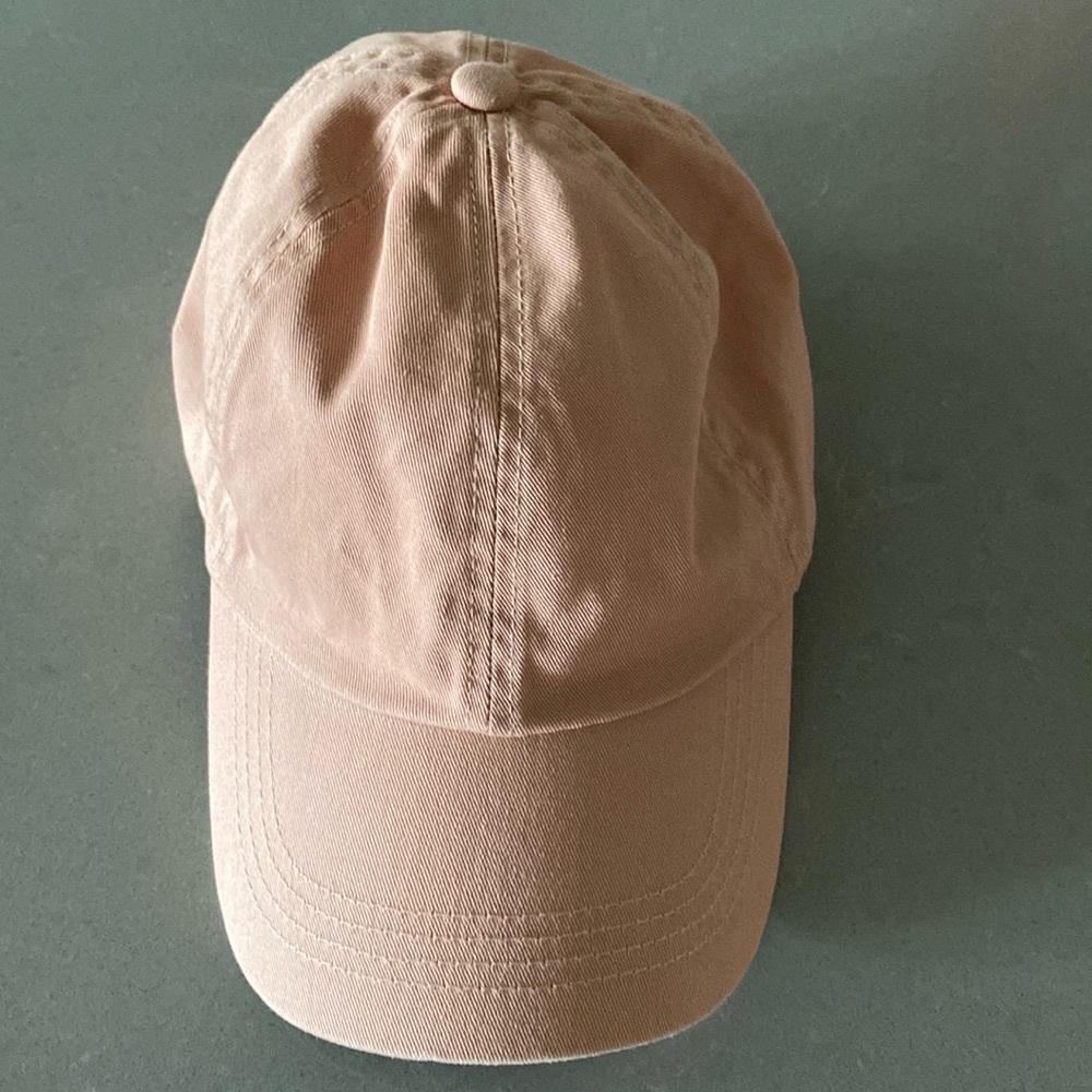 Ball Cap Blush NWOT H&M Zara Urban Outfitters American Eagle